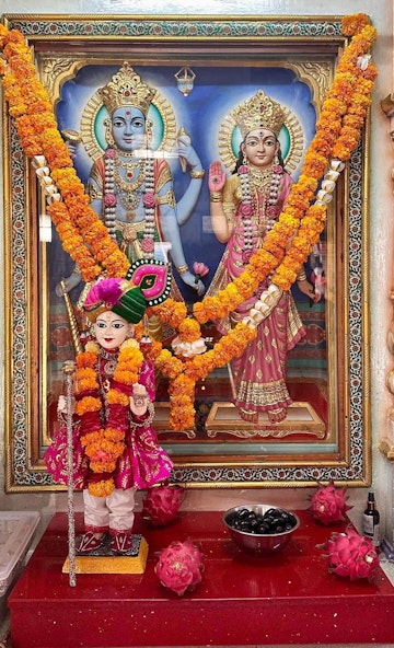 Dar es Salaam Temple Murti Darshan