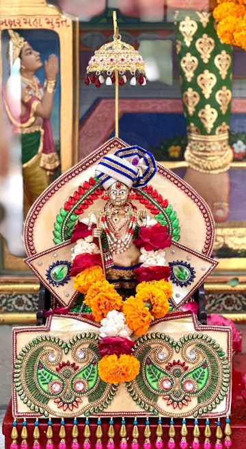 Dar es Salaam Temple Murti Darshan