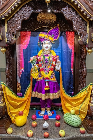 Dar es Salaam Temple Murti Darshan