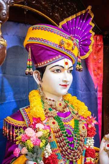 Dar es Salaam Temple Murti Darshan