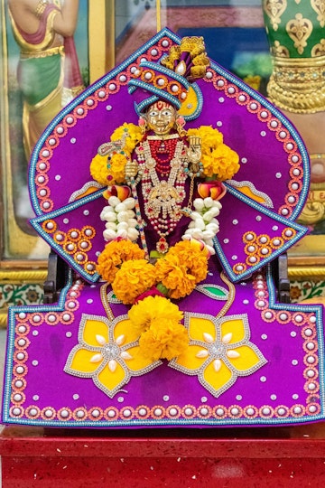 Dar es Salaam Temple Murti Darshan