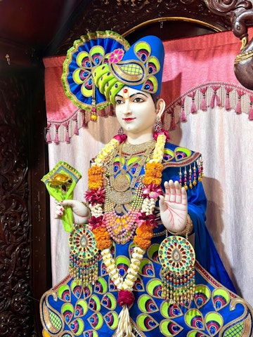 Dar es Salaam Temple Murti Darshan