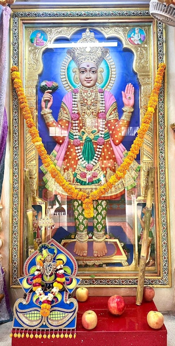 Dar es Salaam Temple Murti Darshan