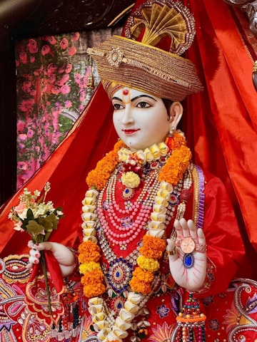 Dar es Salaam Temple Murti Darshan