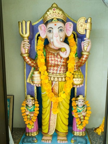 Dar es Salaam Temple Murti Darshan