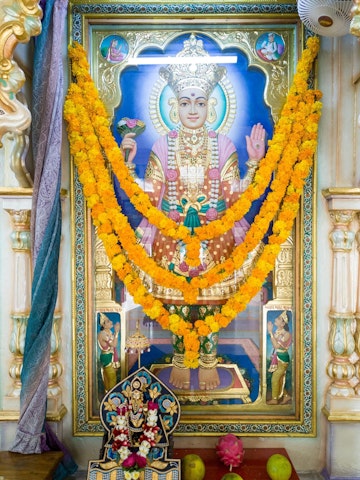 Dar es Salaam Temple Murti Darshan