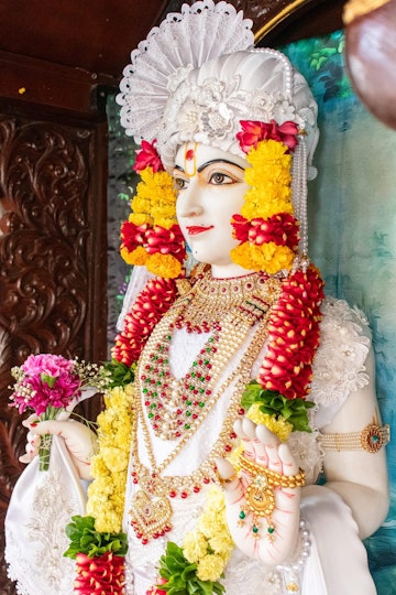 Dar es Salaam Temple Murti Darshan