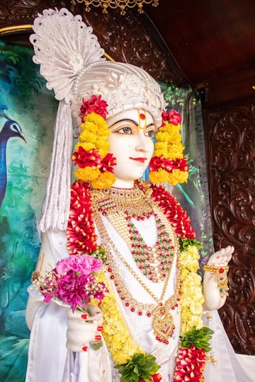 Dar es Salaam Temple Murti Darshan