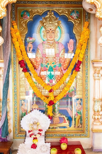 Dar es Salaam Temple Murti Darshan