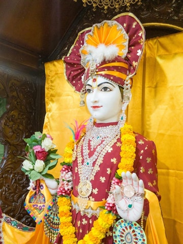 Dar es Salaam Temple Murti Darshan