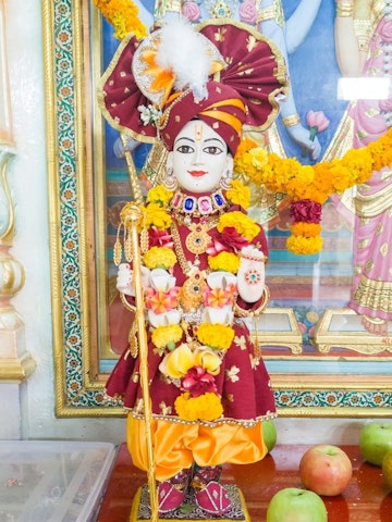 Dar es Salaam Temple Murti Darshan