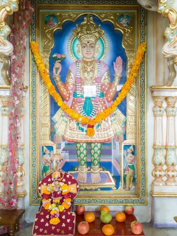 Dar es Salaam Temple Murti Darshan