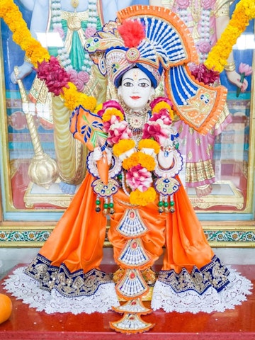 Dar es Salaam Temple Murti Darshan