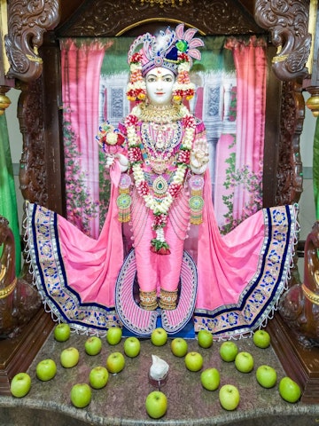 Dar es Salaam Temple Murti Darshan