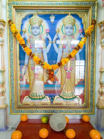 Dar es Salaam Temple Murti Darshan