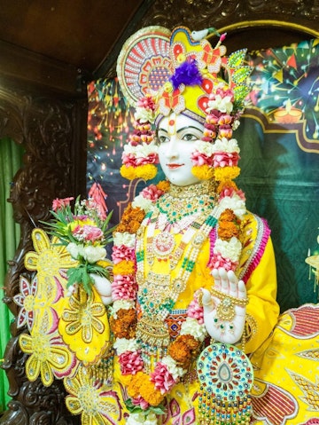 Dar es Salaam Temple Murti Darshan