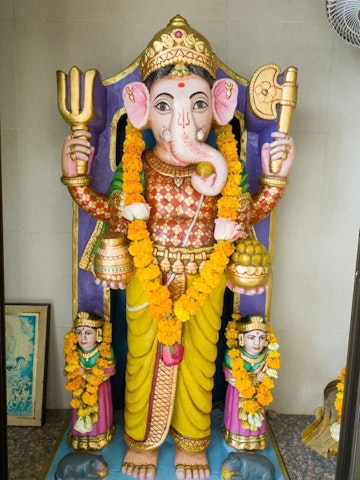 Dar es Salaam Temple Murti Darshan