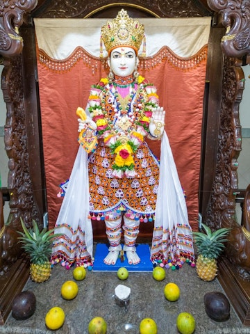 Dar es Salaam Temple Murti Darshan