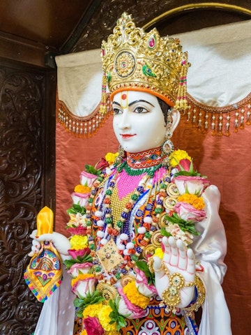 Dar es Salaam Temple Murti Darshan
