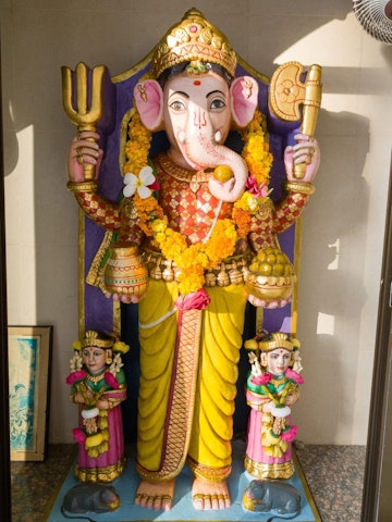 Dar es Salaam Temple Murti Darshan