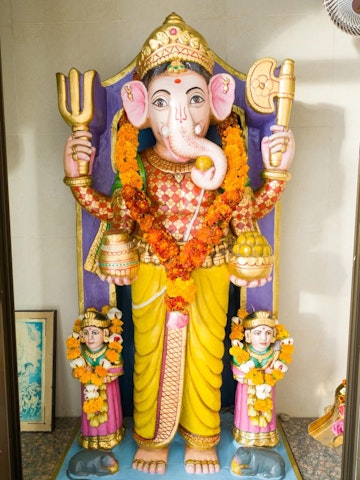 Dar es Salaam Temple Murti Darshan