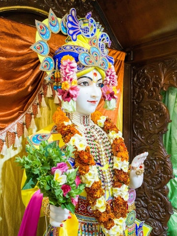 Dar es Salaam Temple Murti Darshan