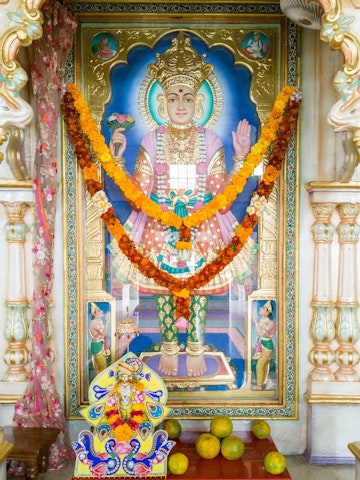 Dar es Salaam Temple Murti Darshan