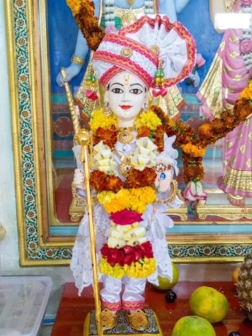 Dar es Salaam Temple Murti Darshan