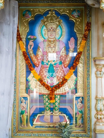 Dar es Salaam Temple Murti Darshan