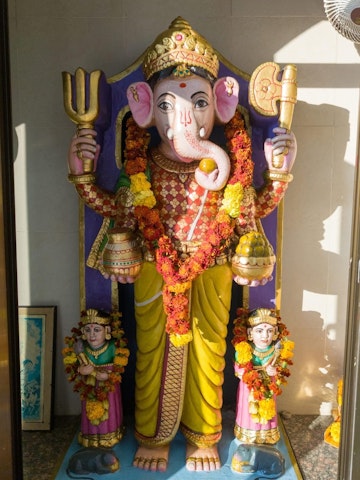Dar es Salaam Temple Murti Darshan