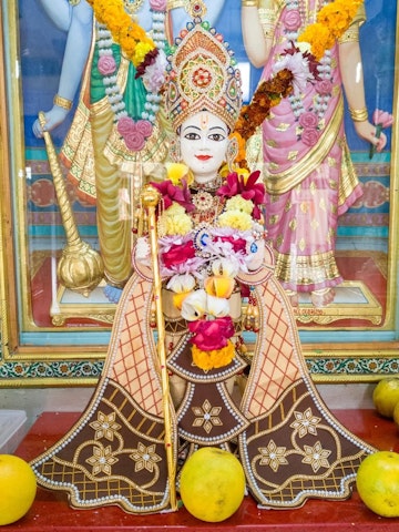 Dar es Salaam Temple Murti Darshan