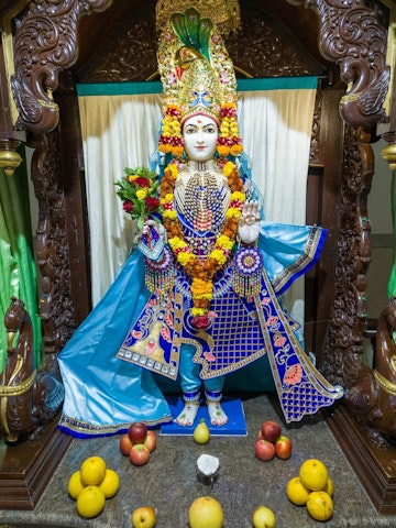 Dar es Salaam Temple Murti Darshan