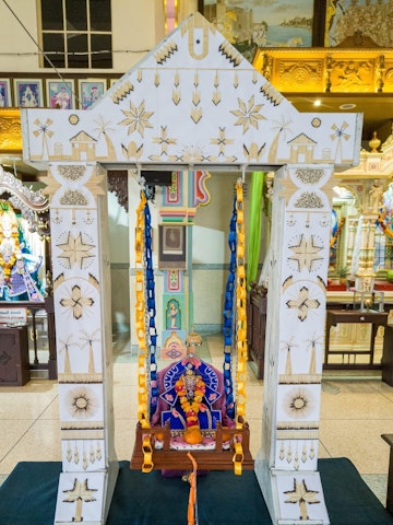 Dar es Salaam Temple Murti Darshan