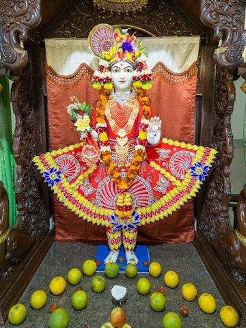 Dar es Salaam Temple Murti Darshan