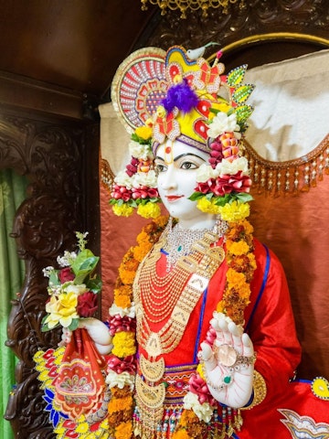 Dar es Salaam Temple Murti Darshan