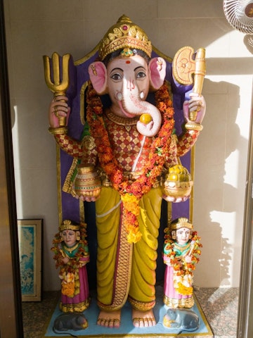 Dar es Salaam Temple Murti Darshan