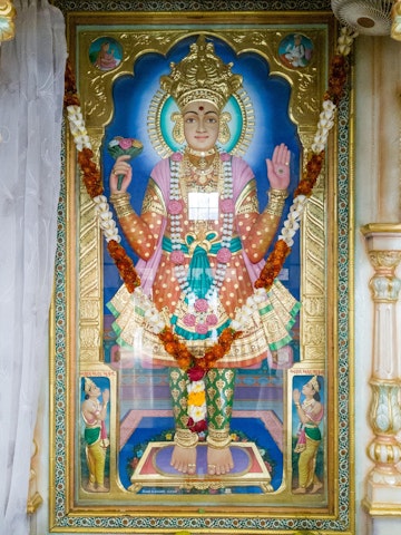 Dar es Salaam Temple Murti Darshan