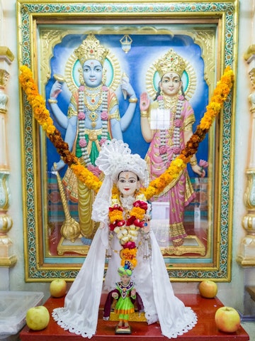 Dar es Salaam Temple Murti Darshan