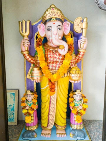 Dar es Salaam Temple Murti Darshan