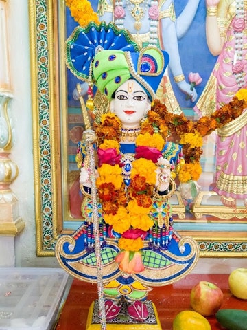 Dar es Salaam Temple Murti Darshan