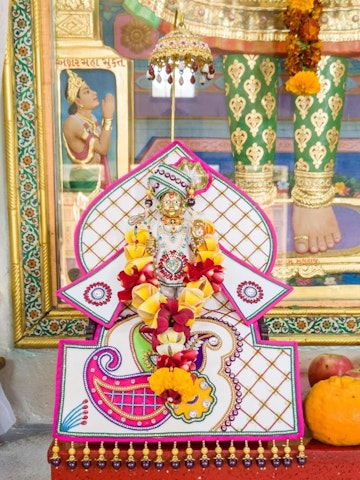 Dar es Salaam Temple Murti Darshan