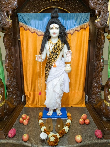 Dar es Salaam Temple Murti Darshan