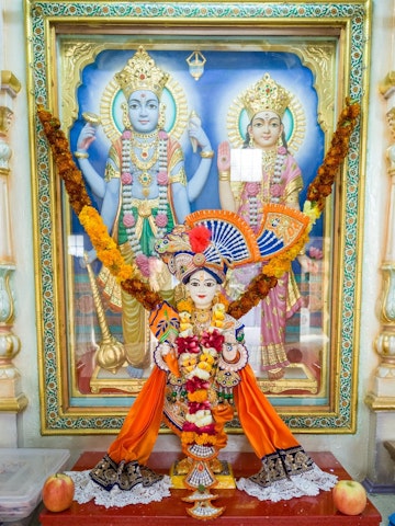 Dar es Salaam Temple Murti Darshan