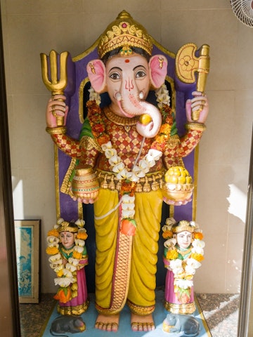 Dar es Salaam Temple Murti Darshan