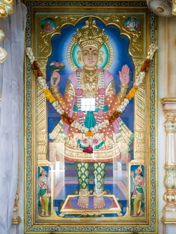 Dar es Salaam Temple Murti Darshan