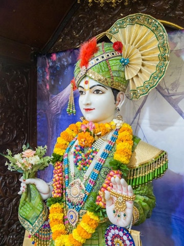 Dar es Salaam Temple Murti Darshan