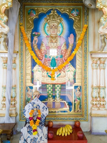 Dar es Salaam Temple Murti Darshan