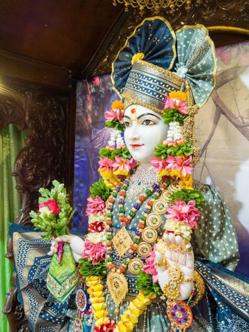 Dar es Salaam Temple Murti Darshan