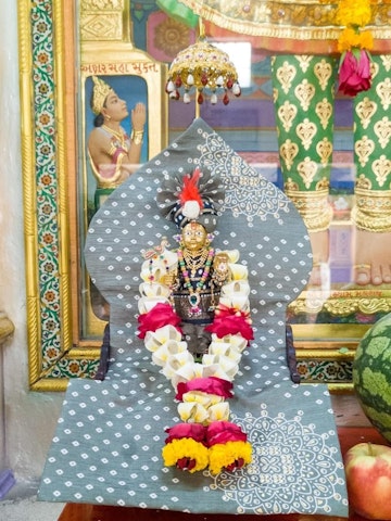 Dar es Salaam Temple Murti Darshan