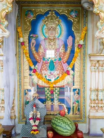 Dar es Salaam Temple Murti Darshan